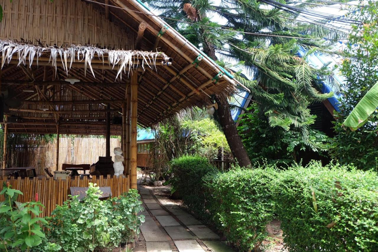 Ruennamyen Resort Amphawa Samut Songkhram Ngoại thất bức ảnh
