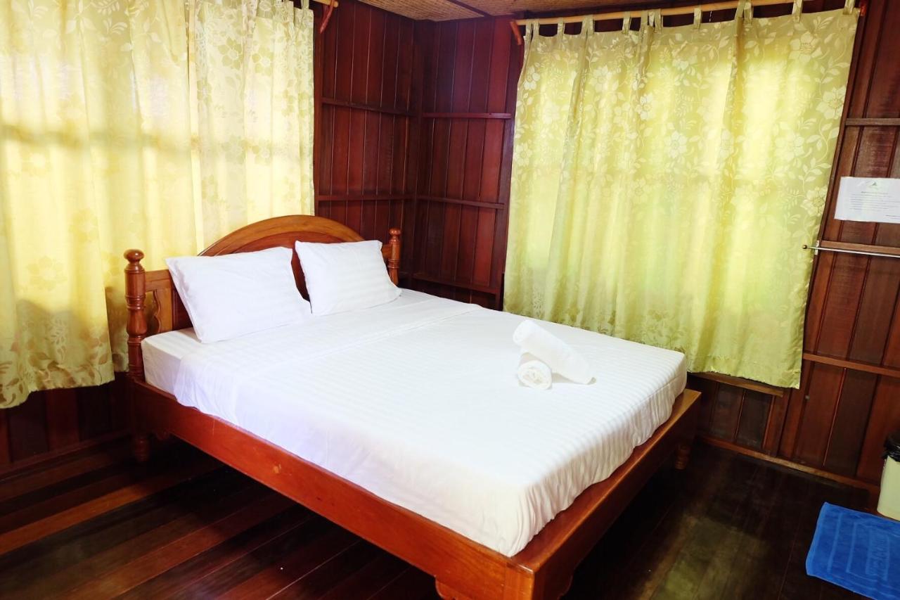 Ruennamyen Resort Amphawa Samut Songkhram Ngoại thất bức ảnh