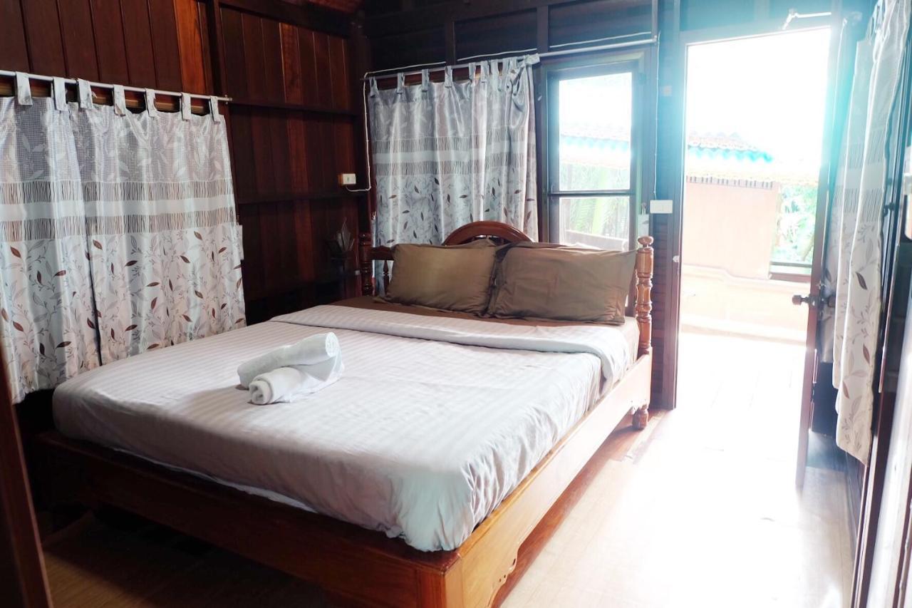 Ruennamyen Resort Amphawa Samut Songkhram Ngoại thất bức ảnh