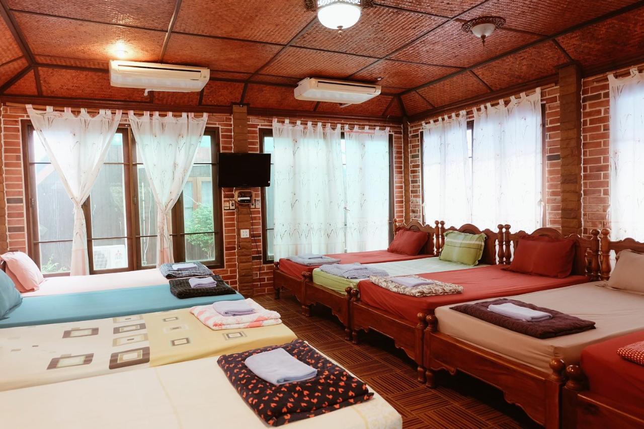 Ruennamyen Resort Amphawa Samut Songkhram Ngoại thất bức ảnh