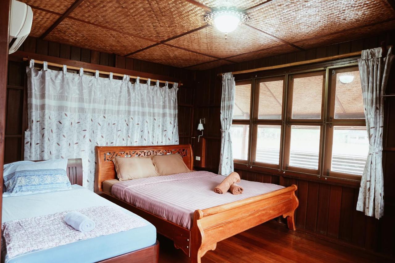 Ruennamyen Resort Amphawa Samut Songkhram Ngoại thất bức ảnh