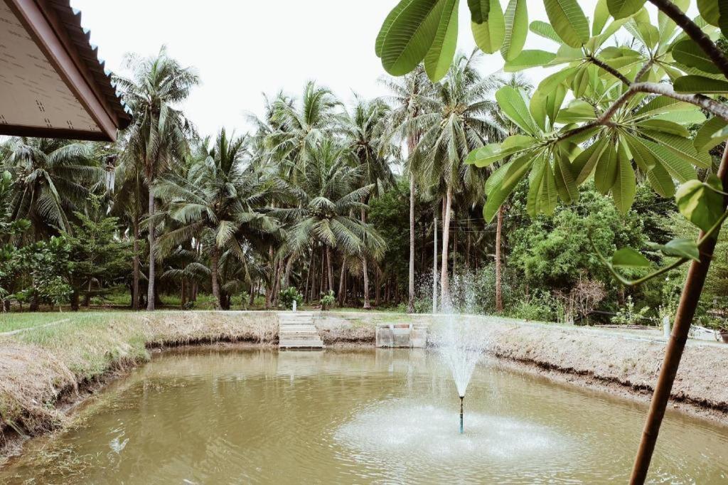 Ruennamyen Resort Amphawa Samut Songkhram Ngoại thất bức ảnh