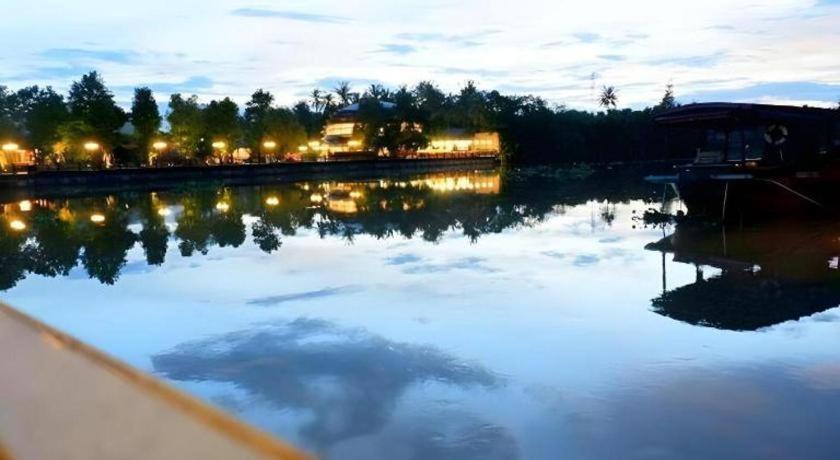 Ruennamyen Resort Amphawa Samut Songkhram Ngoại thất bức ảnh