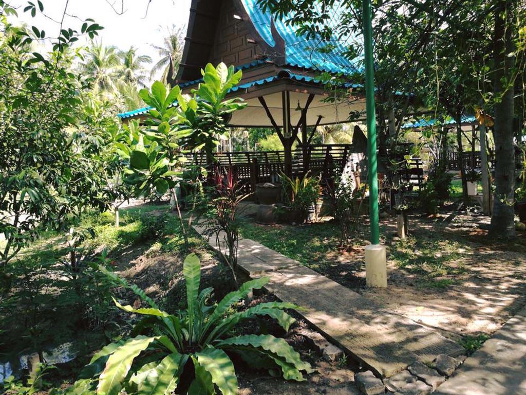 Ruennamyen Resort Amphawa Samut Songkhram Ngoại thất bức ảnh